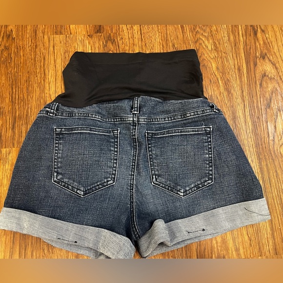 maternity denim shorts set - Picture 3 of 7